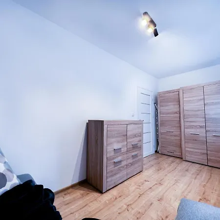 アパート Fiolkowe クラクフ